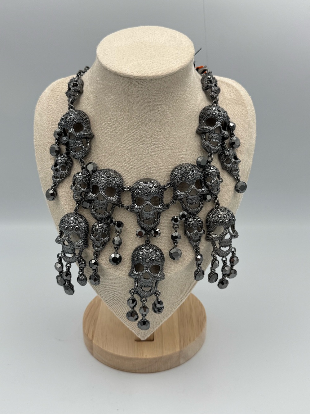 Natasha Skull Statement Necklace Goth Halloween Rhinestone Gunmetal NWT Rare